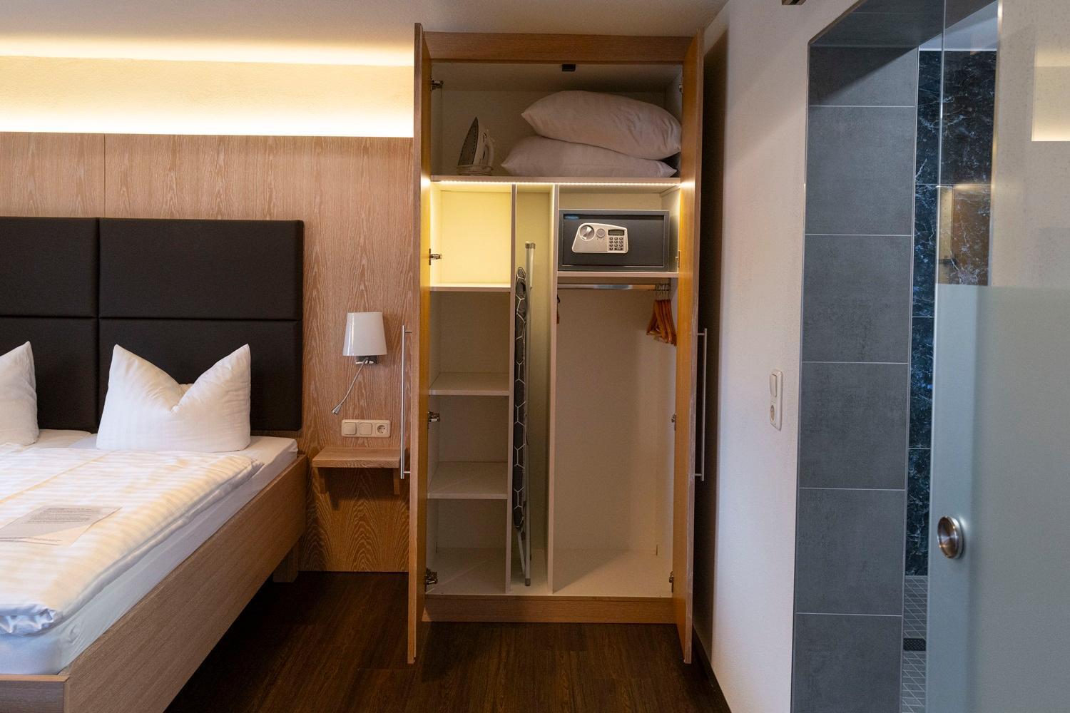 Hotel & Apartments Boehm Grafenwohr Dış mekan fotoğraf